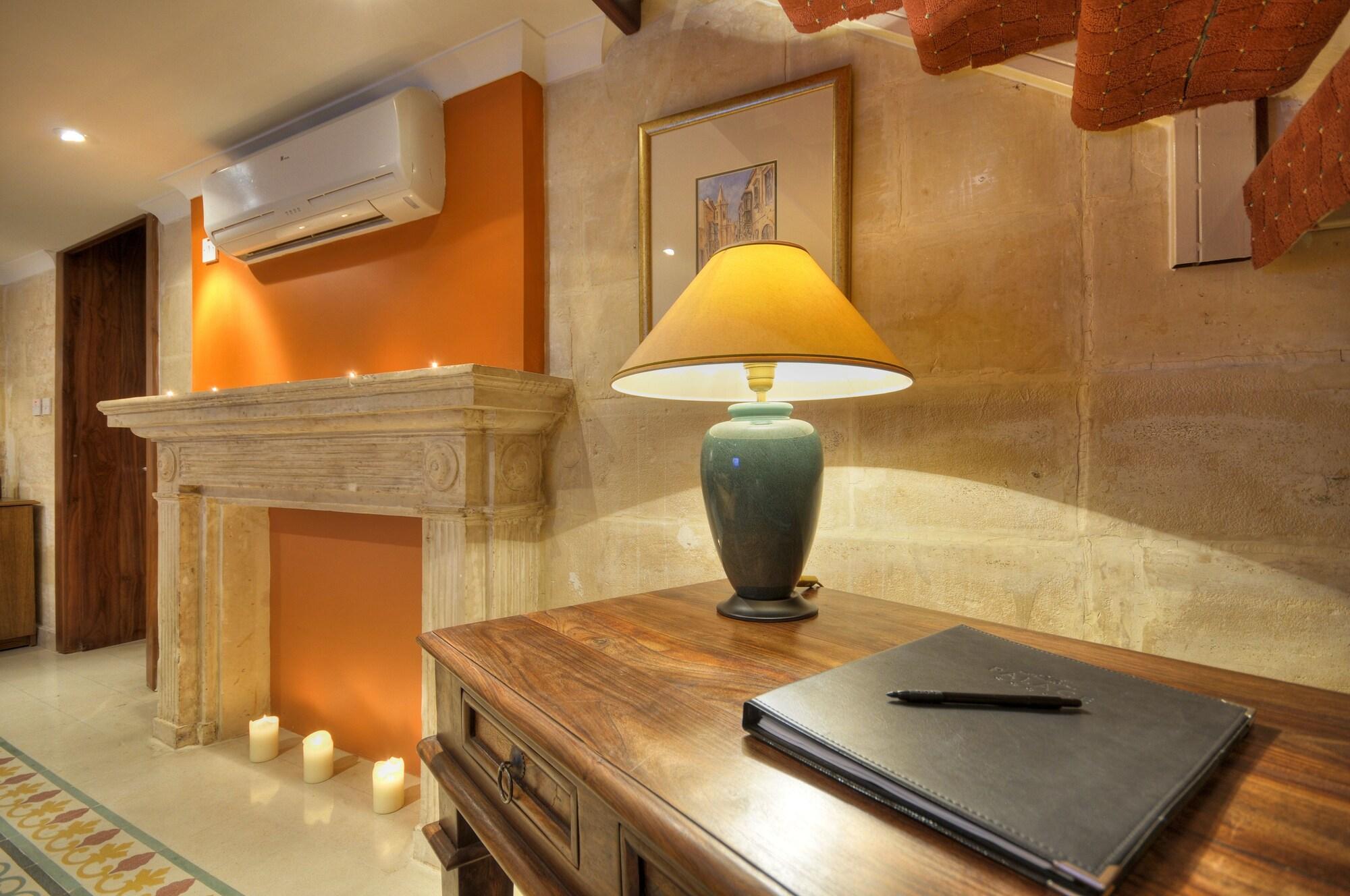 Ax Palazzo Capua Hotel Sliema Exterior foto
